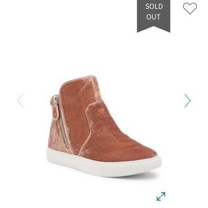 EUC Kenneth Cole Gentle Souls Carole Sneakers